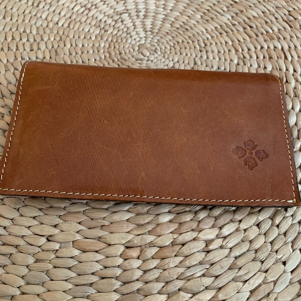 Patricia Nash leather wallet